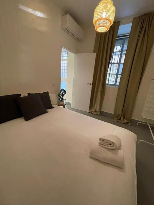 마드리드 New Piso Centrico 7Pax A 2 Min Andando De Gran Via 아파트 외부 사진